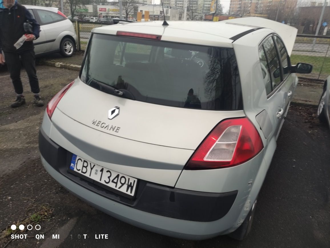 Renault Megane 2004 r 1.4 benzyna