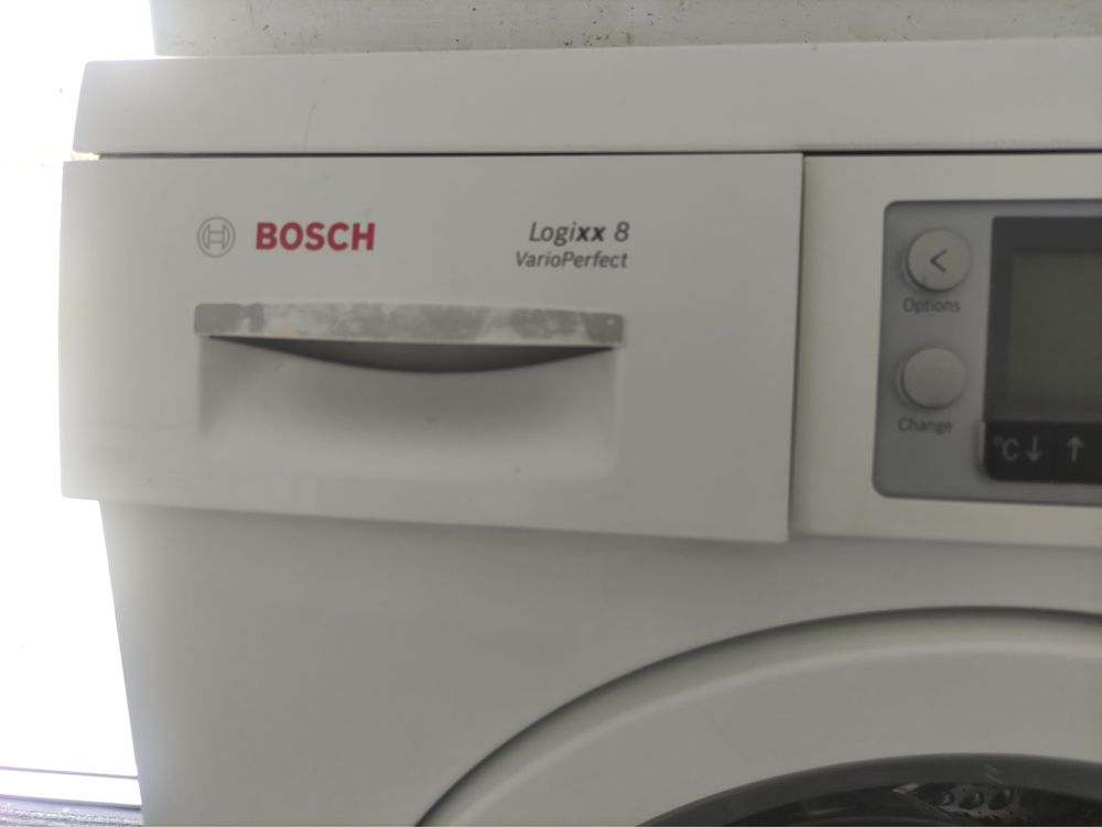 Продам пральну машину Bosch VarioPerfect LOGIXX 8, 8 кг. Гарантія.