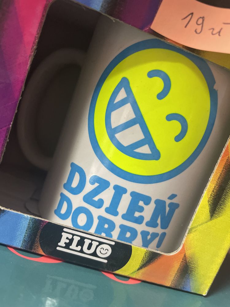 kubek z napisem Dzień Dobry