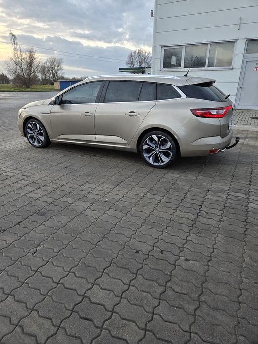 Renault megane rok 2016 poj 1.5td salonowa bogata wersja