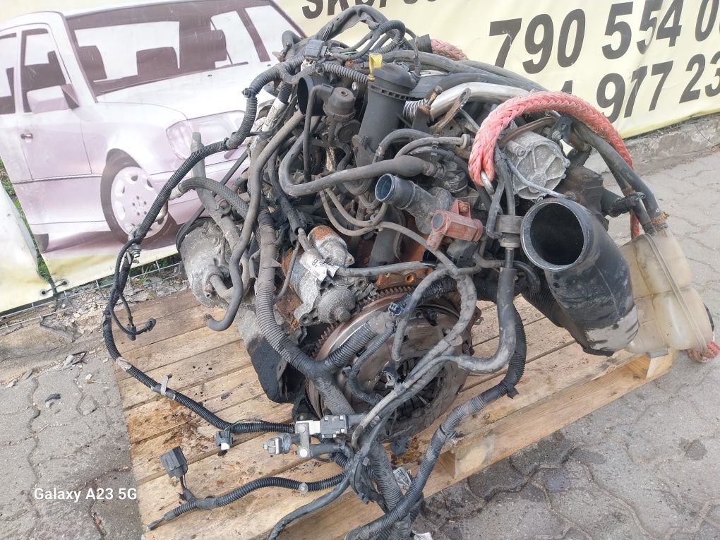 Ford Focus mk2 silnik kompletny z osprzętem 2.0 tdci 6M5Q kuga D4204T