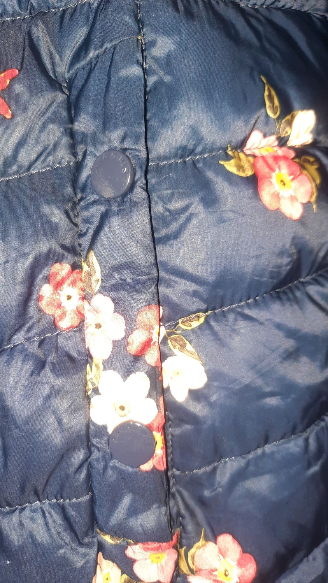 Kurtka pikowana w kwiatki Zara 164