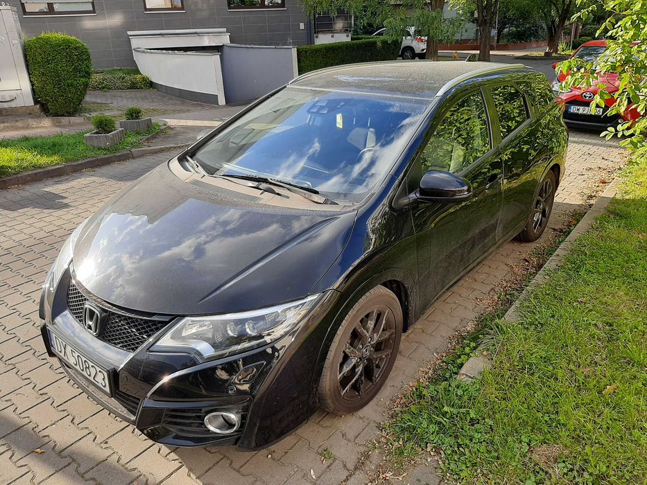 CZARNA Honda CIVIC Tourer, polift 2016r. zadbana,bez nakładów-do jazdy