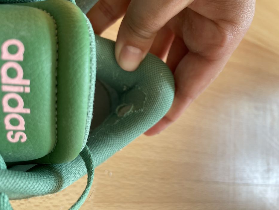 Ténis Adidas verdes