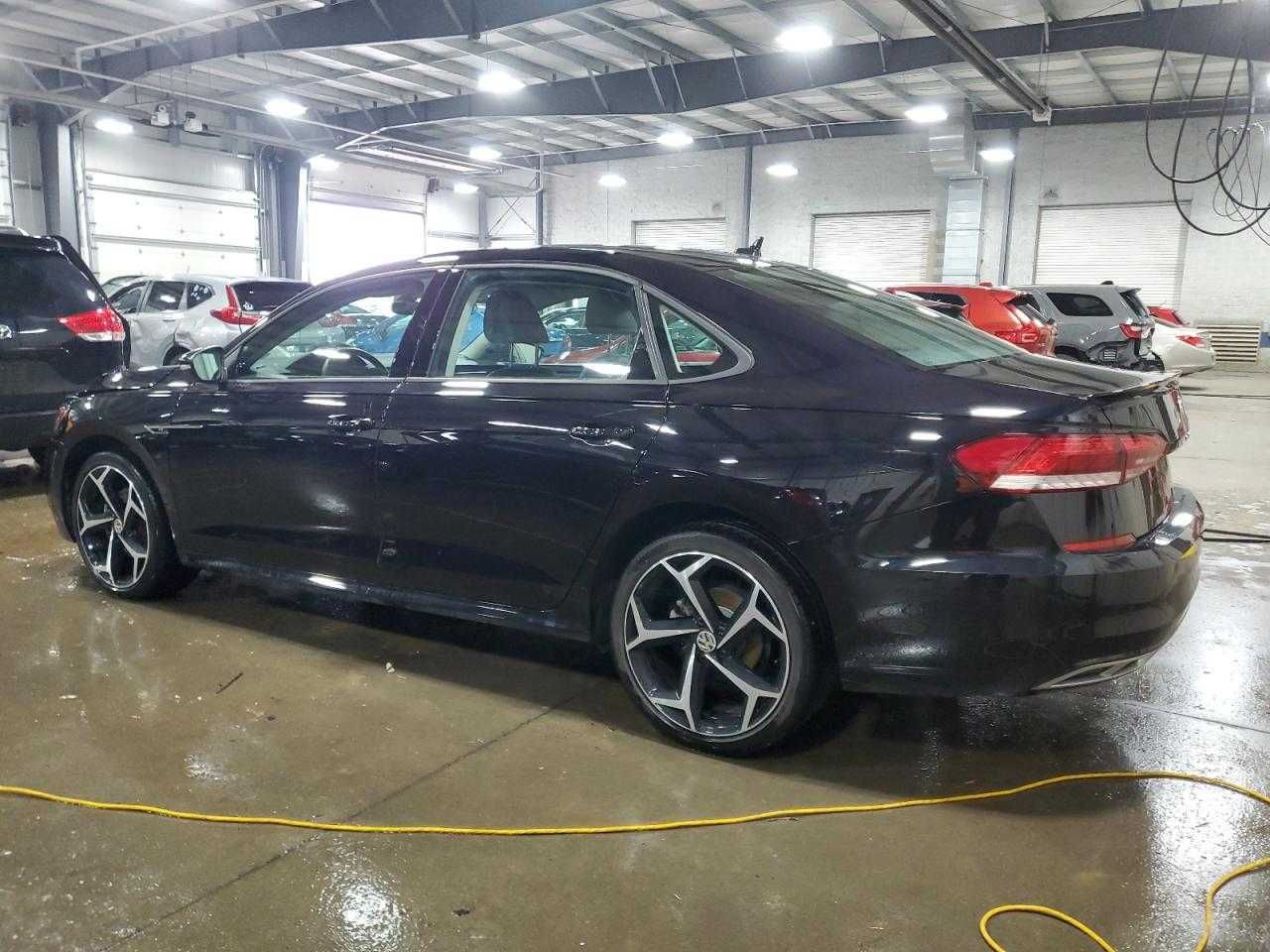 2020 volkswagen passat R-LINE