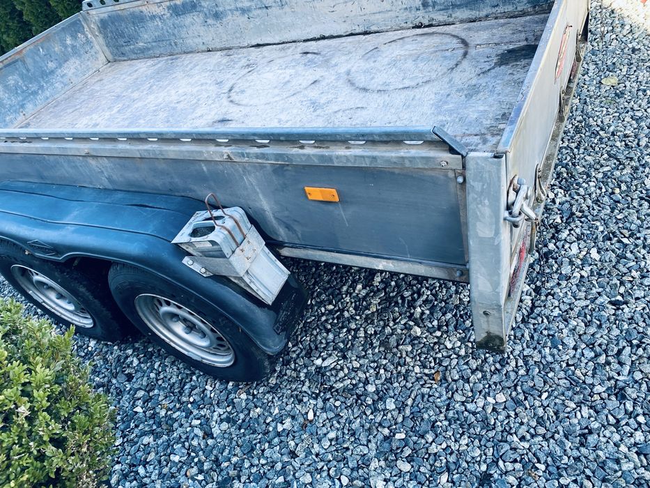 BOECKMANN Przyczepka samochodowa/ ciezarowa 3000DMC dwuosiowa