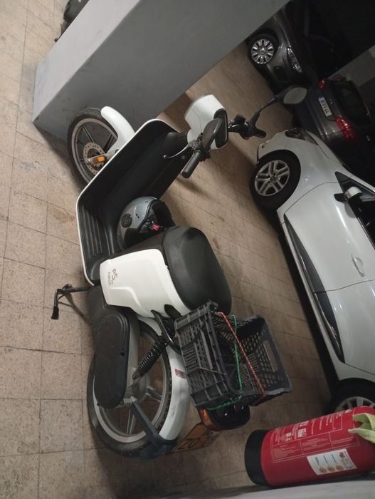 Moto elétrica askoll