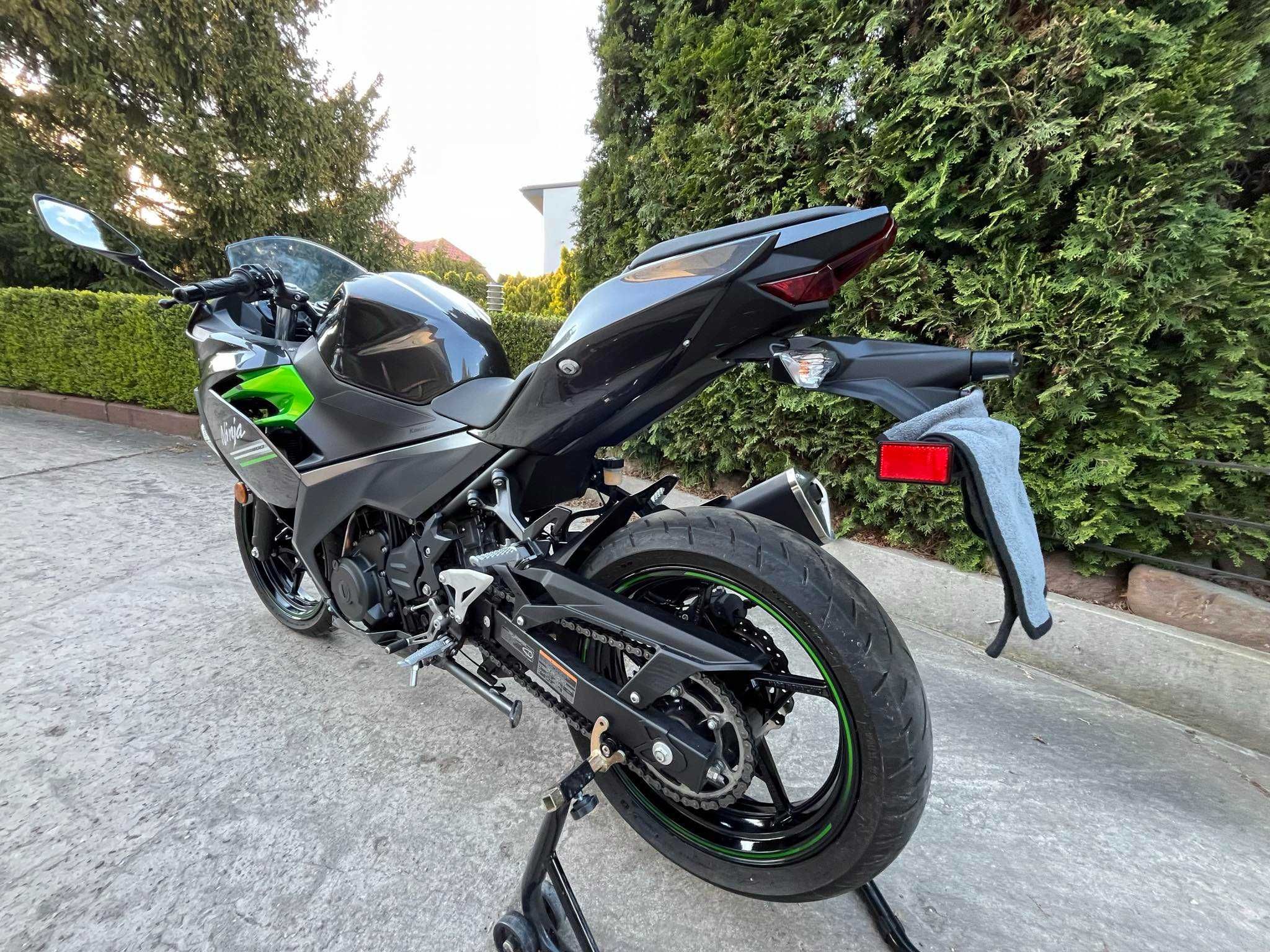 Kawasaki NINJA 400, 2022r. TYLKO 985km przebiegu!! EX400