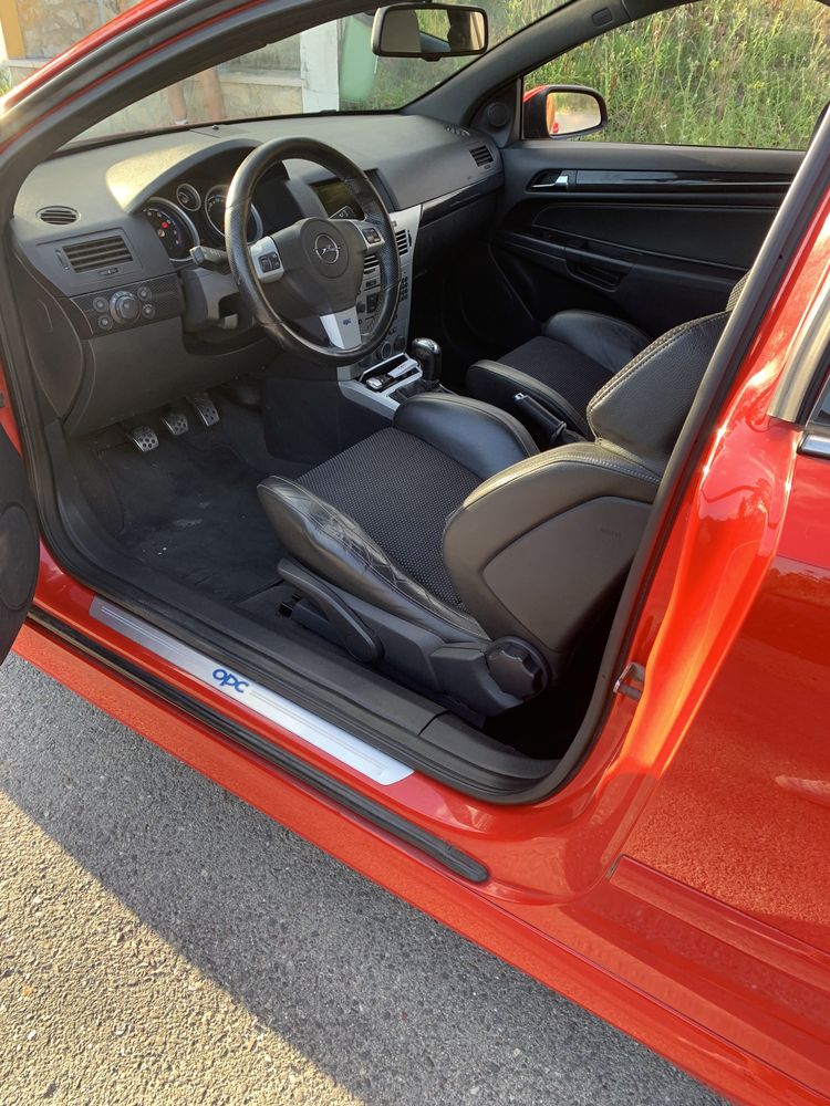 Opel Astra H OPC 2.0 turbo 240cv