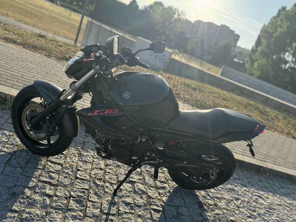 Yamaha xj6 2012..
