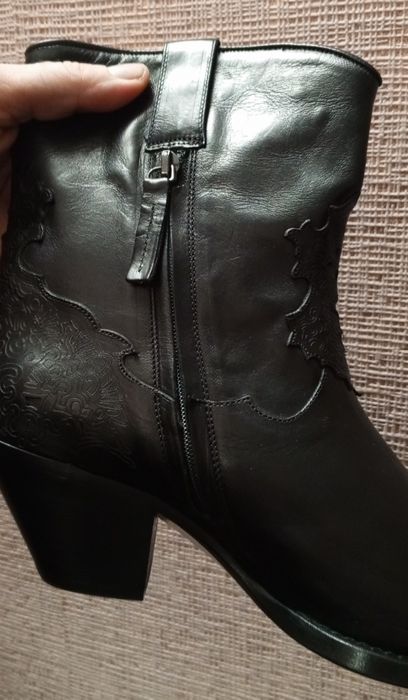 Черевики козаки ERMANNO SCERVINO. Італія. Нові.