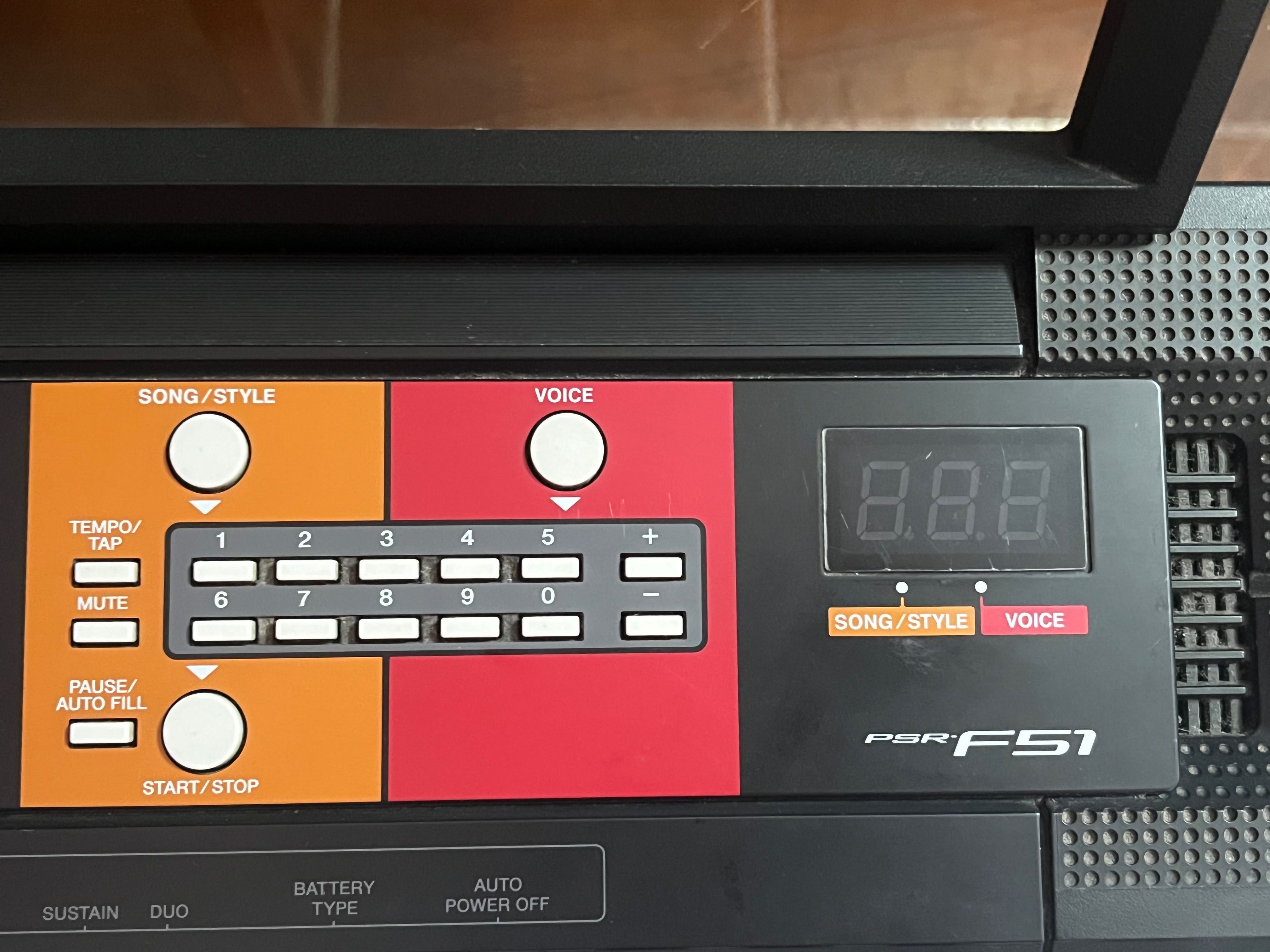 Teclado Yamha PSR-F51