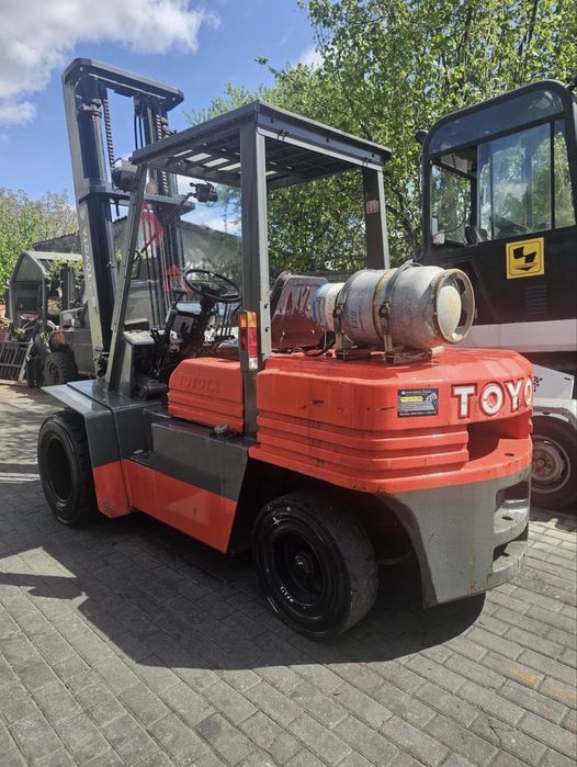 Wózek widłowy TOYOTA 5FG35 LPG przesuw + przedłużki wiedeł 2mb