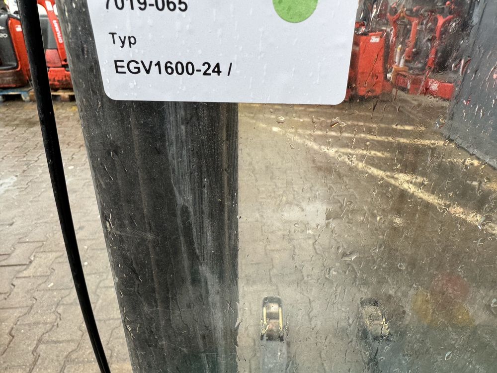Paleciak elektryczny Baka 1600 kg 240 cm wózek sztaplarka