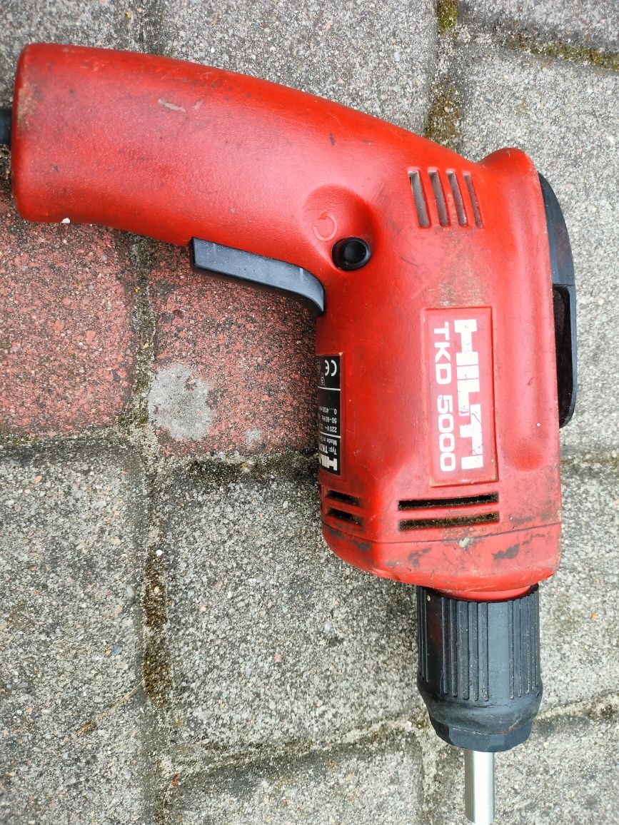 Wkrętarka sieciowa do regipsów Hilti TKD 5000, 450w