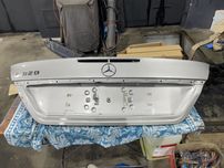 Крышка Багажника W211 Mercedes