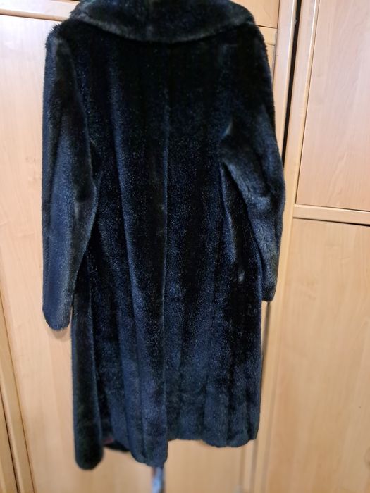 Шуба TISSAVEL 48 розмір.