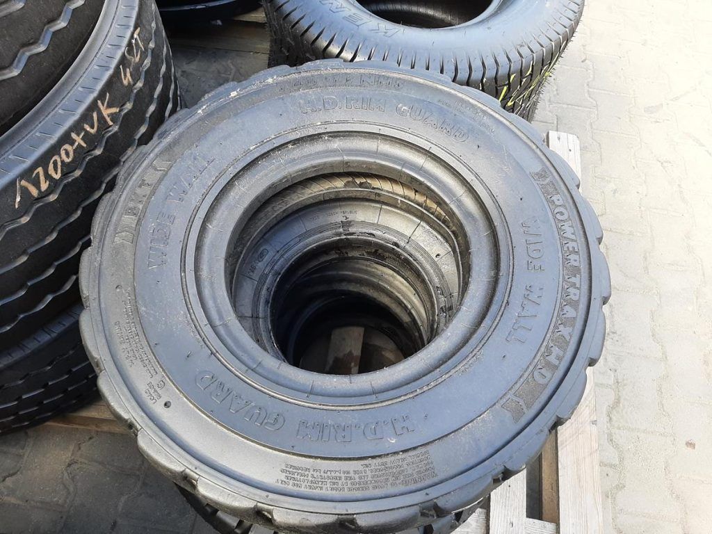 Opona używana przemysłowa 7.00-12 7.00R12 BKT HD RIM 150zł W4414