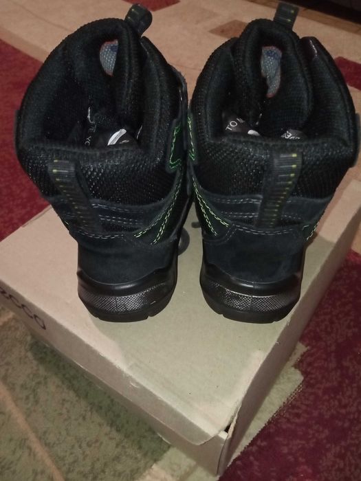 Ботинки зимние Ecco термо сапожки черевики детские