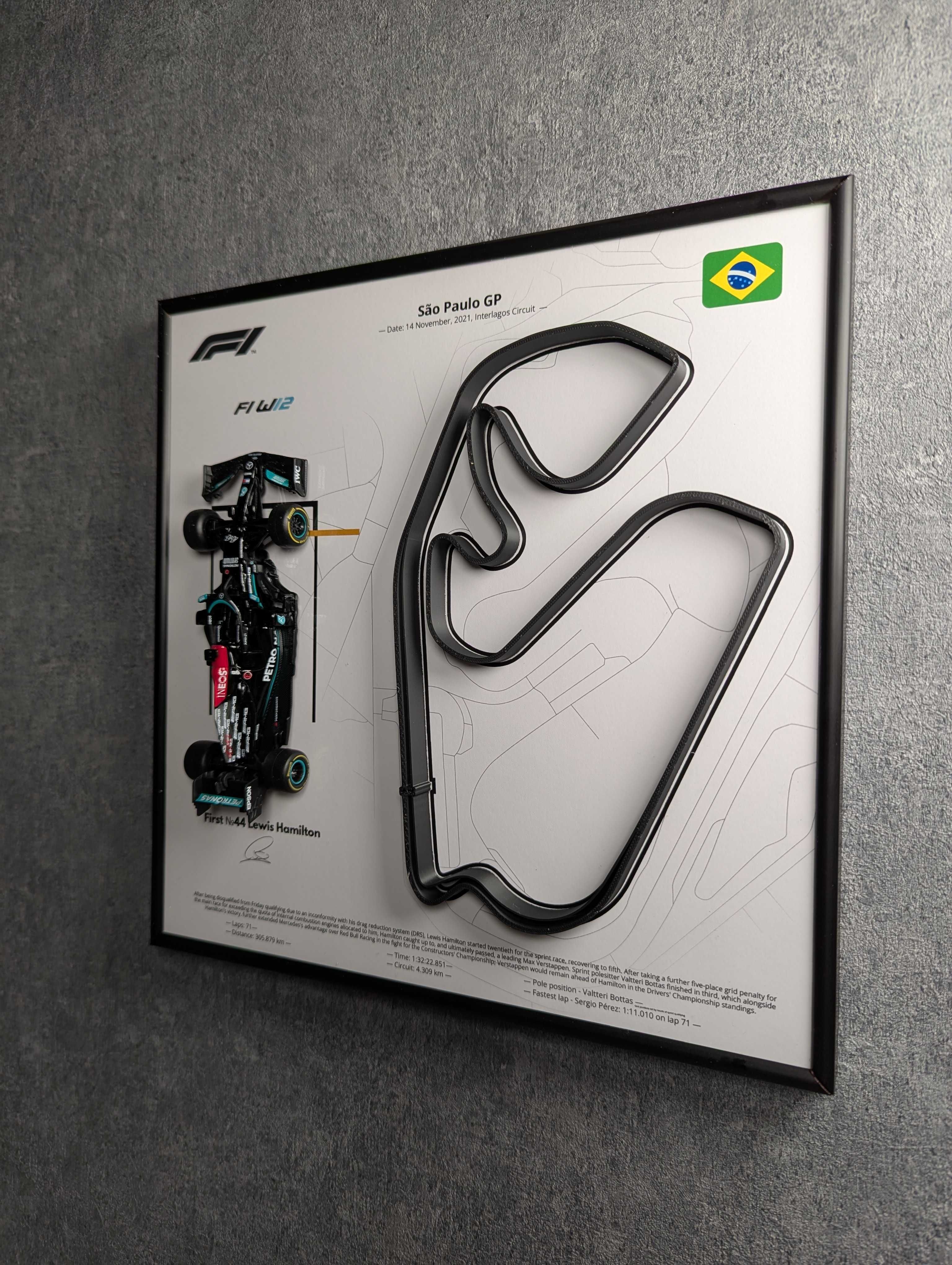Bburago з Рамкою 2в1 з F1 W12 Mercedes 2021 #44 Lewis Hamilton