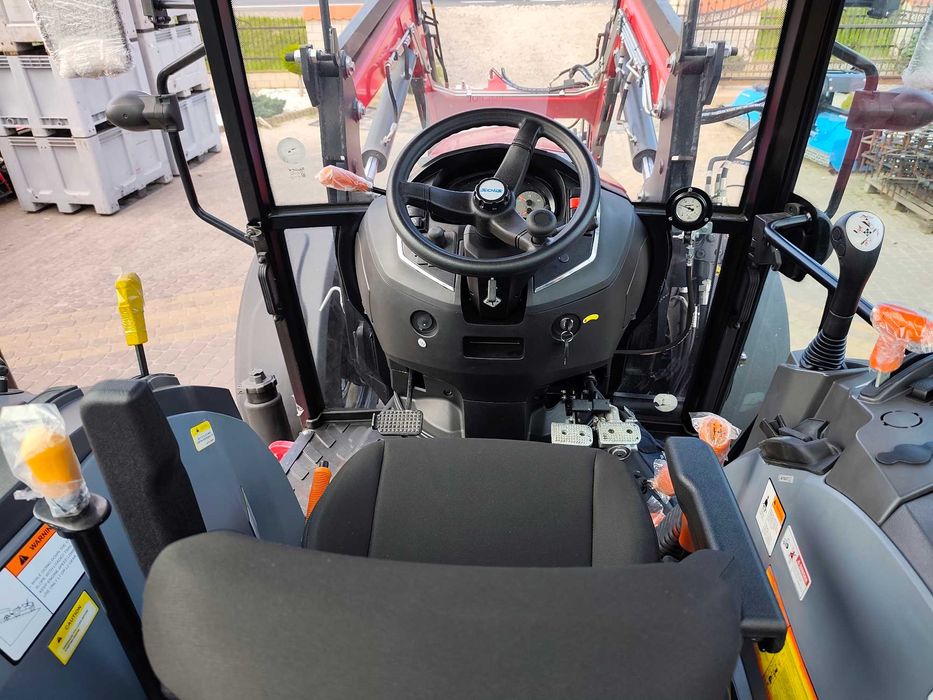 Ciągnik rolniczy Solis S75 4WD V, moc 75KM, ładowacz czołowy