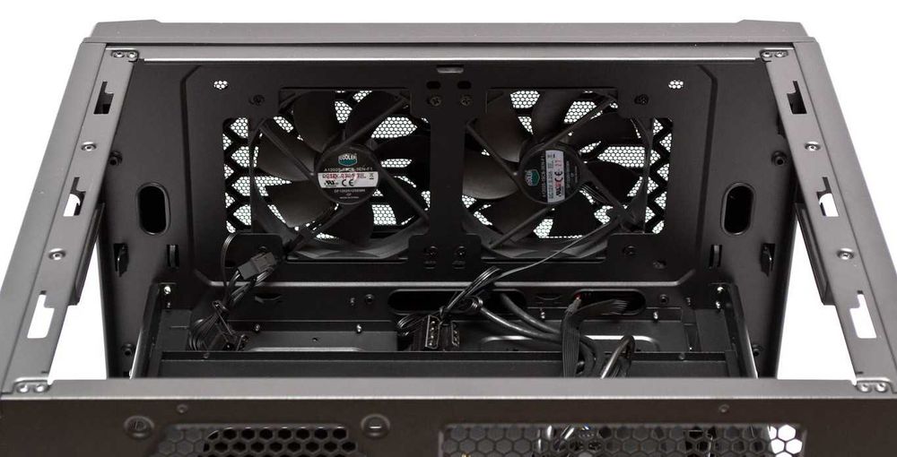 Рідкісний Корпус для настільного комп'ютера CoolerMaster HAF XB EVO