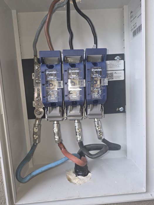 Piquete 24h de eletricidade