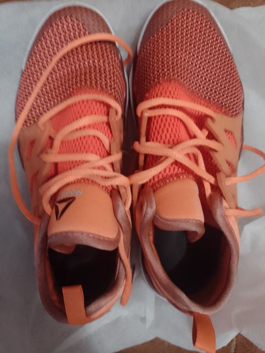 Кросівки рібук 39 розмір