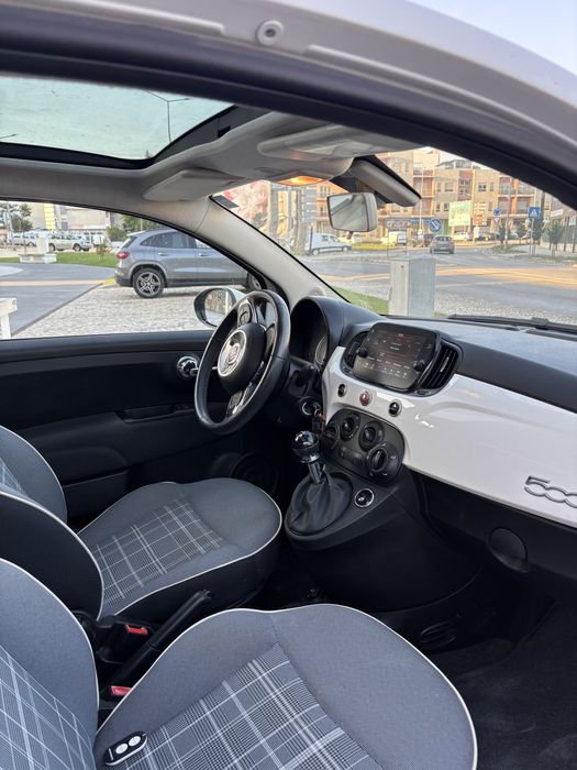Fiat 500 Lounge 1.2: Teto Panorâmico Multimédia Digital • Bem estimado
