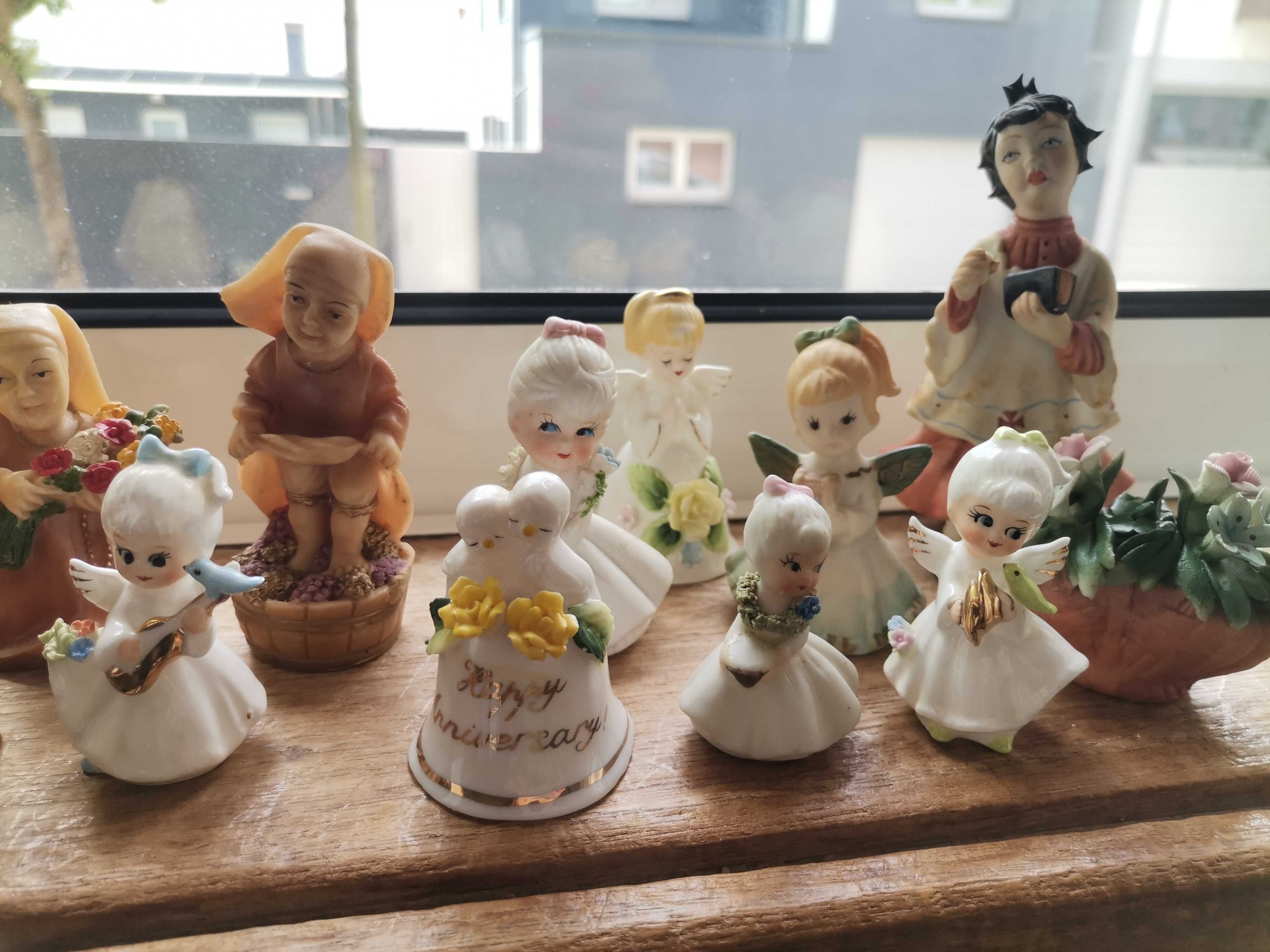 Bonecos de porcelana