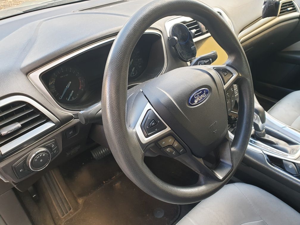 Цена снижена!Ford Fusion SE 2015,2.5ГБО,129т.км пробег, все кроме кожи