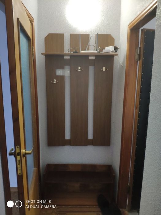 Продам однокімнатну квартиру в центрі.