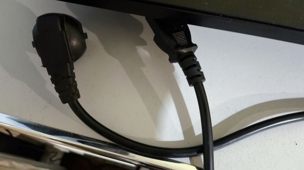 Monitor AOC M2470SWH