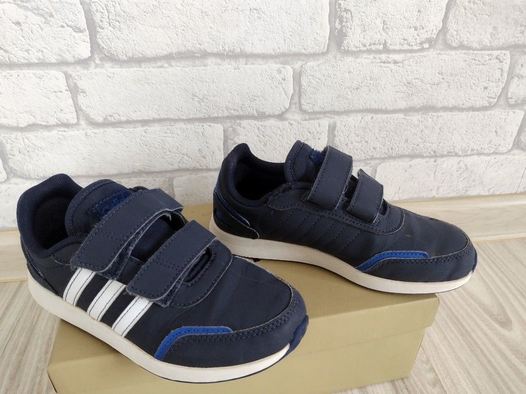 Buty adidas chłopięce rozmiar 33