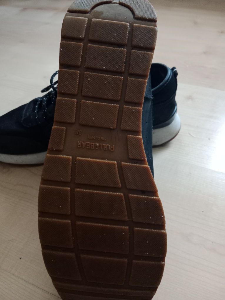 Obuwie damskie adidasy