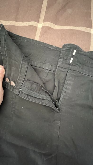 Pack 2 saias pretas H&M tamanho 44 em ótimo estado