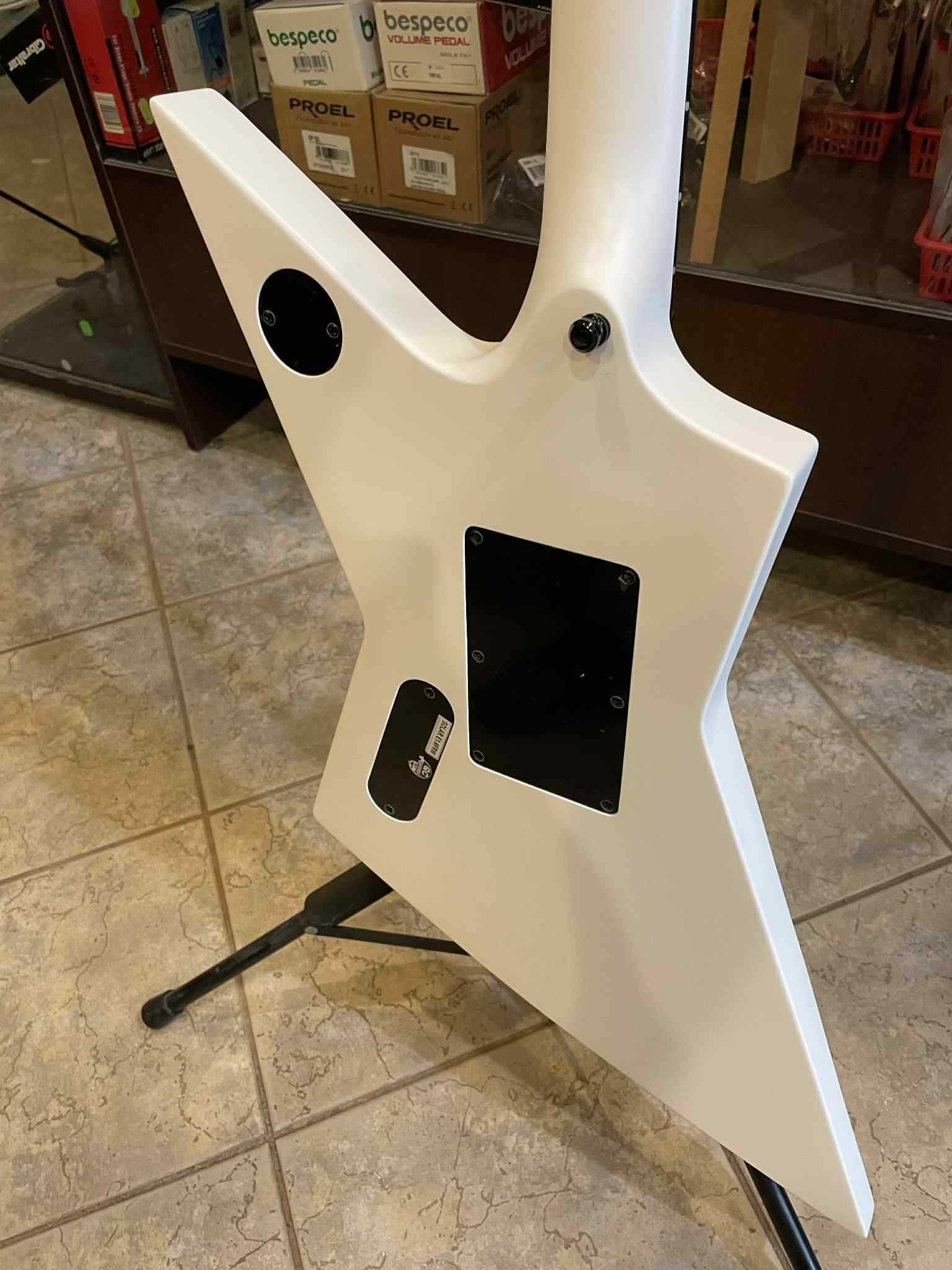 Gitara elektryczna SOLAR E1.6 FRW