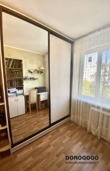 Продаж 3 к квартири!! центр м. Вишневе