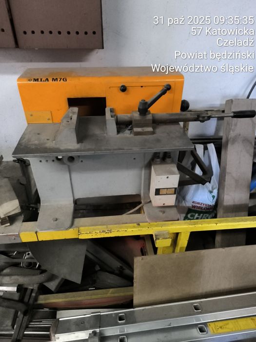 Frezarka do słupków ,naroży z frezami do okien z PCV