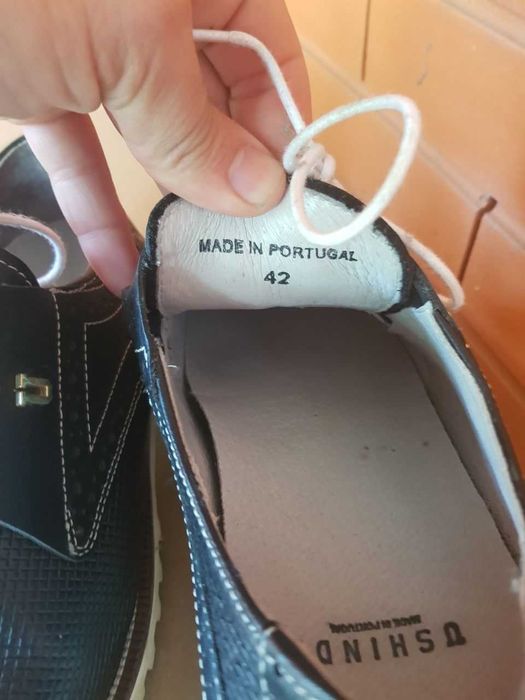 Sapatos USHINDI noir tamanho 42