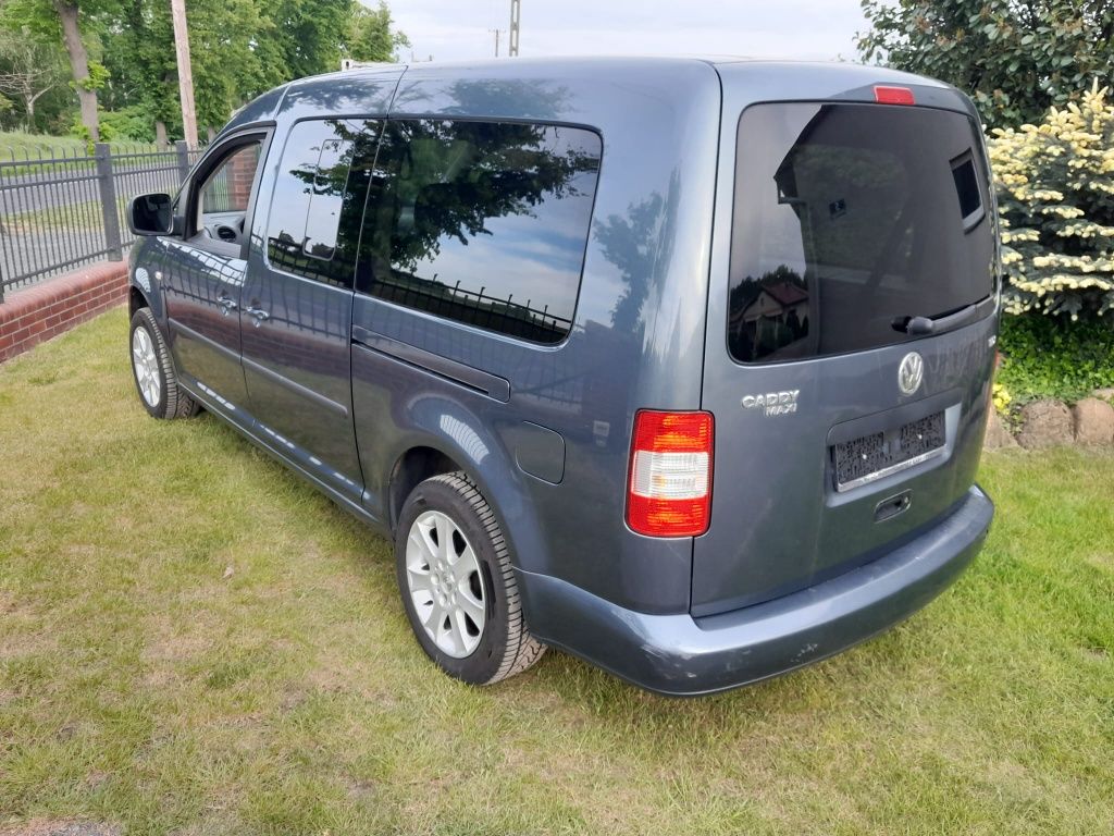 Volkswagen Caddy Live Maxi 1.9 105km 2008 7-osobowy Automat