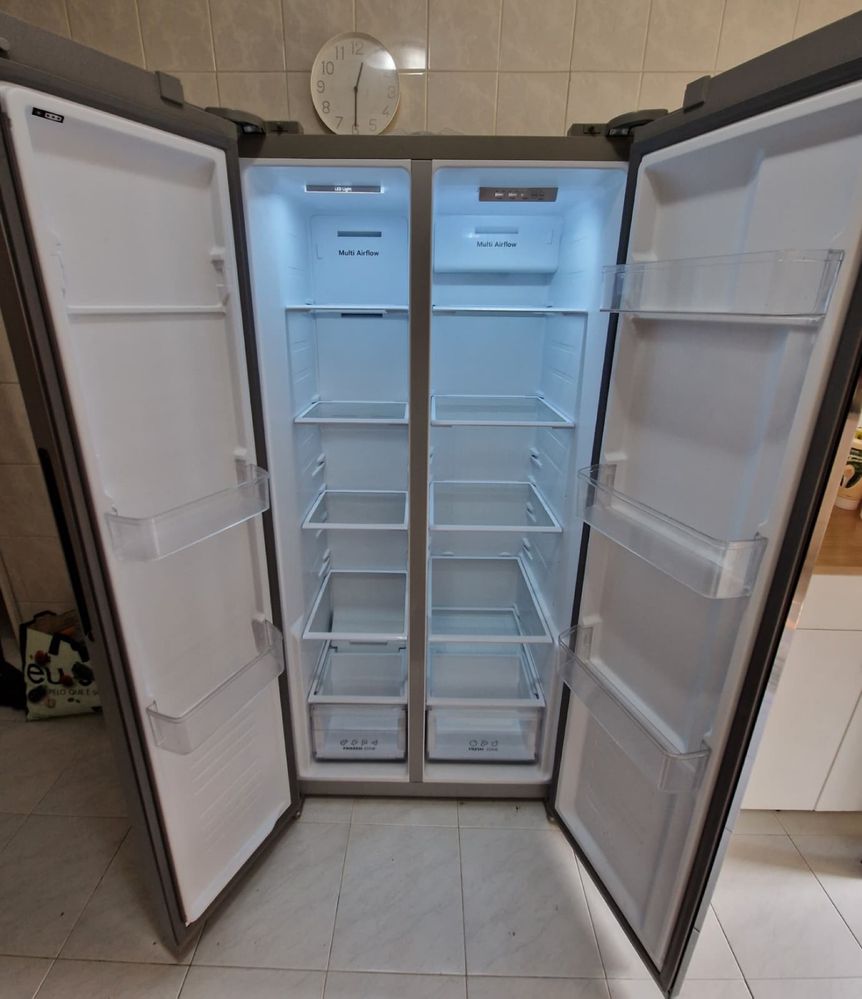 Vendo Frigorifico de duas portas HISENSE