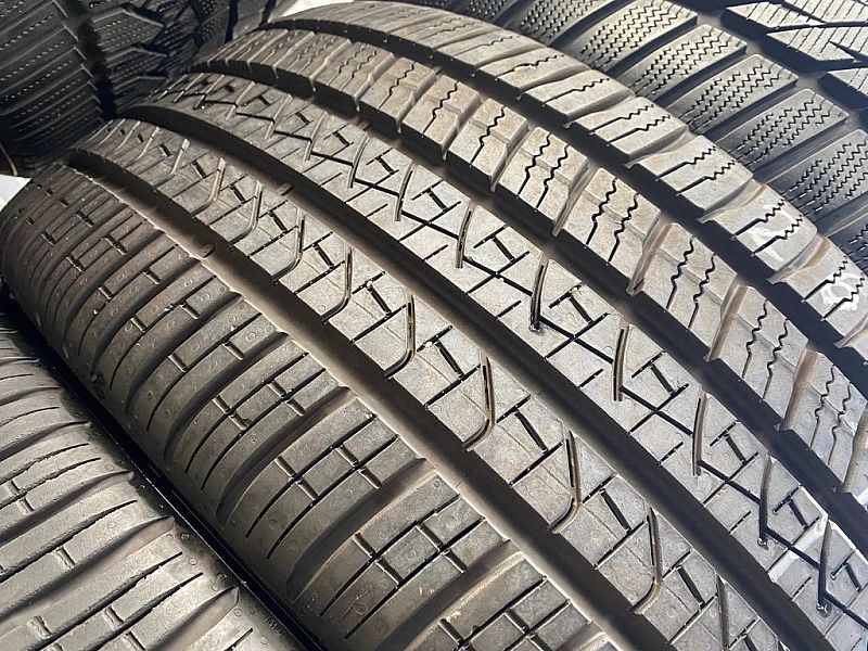 265/40r22 Pirelli Scorpion Zero_7,5mm_2szt_(75)