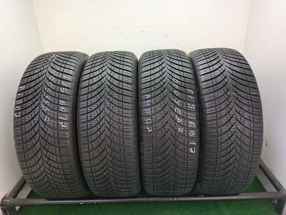 215 60 17 goodyear vector 4seasons 2021r