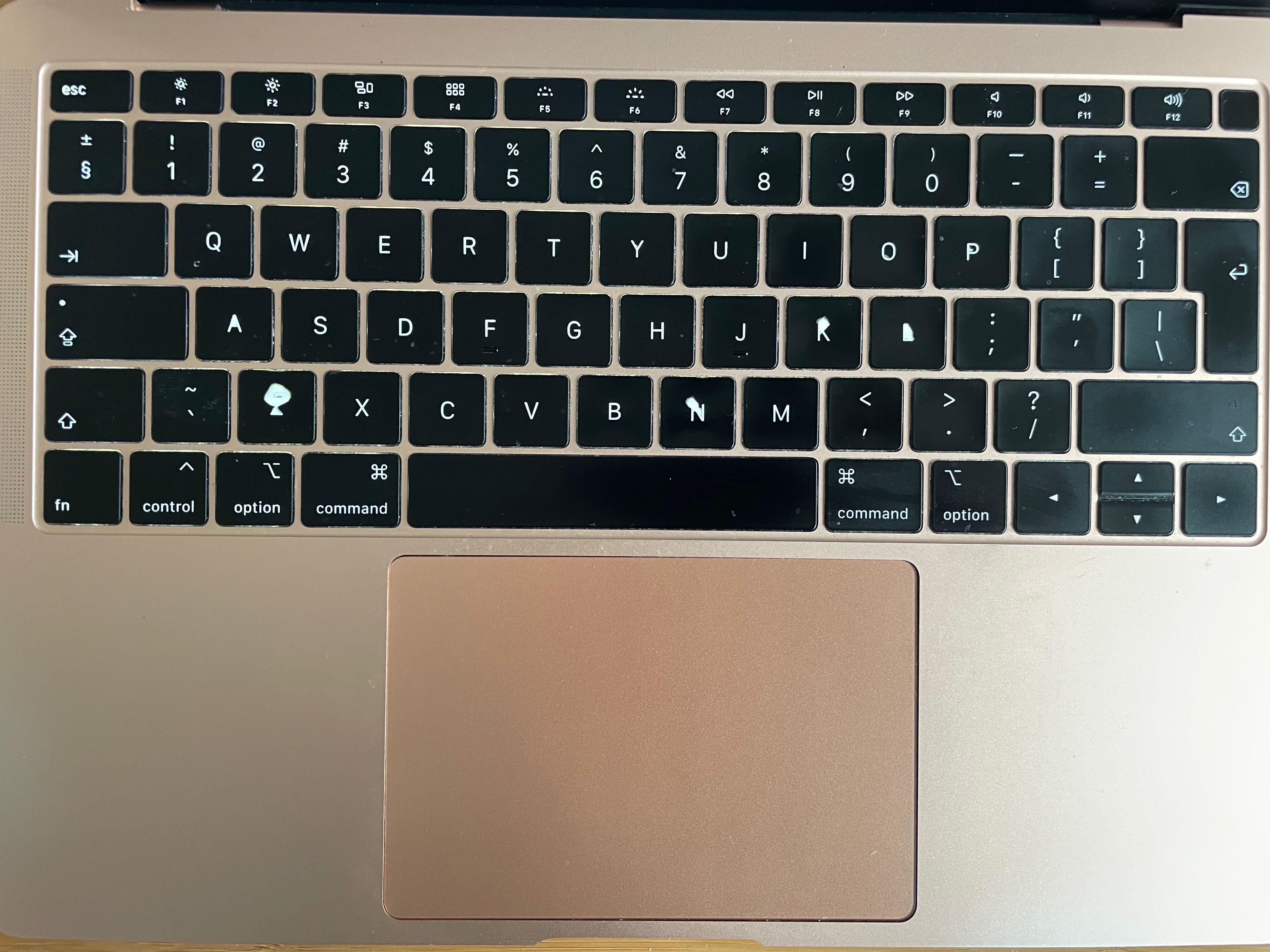 MacBook Air 13" 128GB 2019 rok rose gold