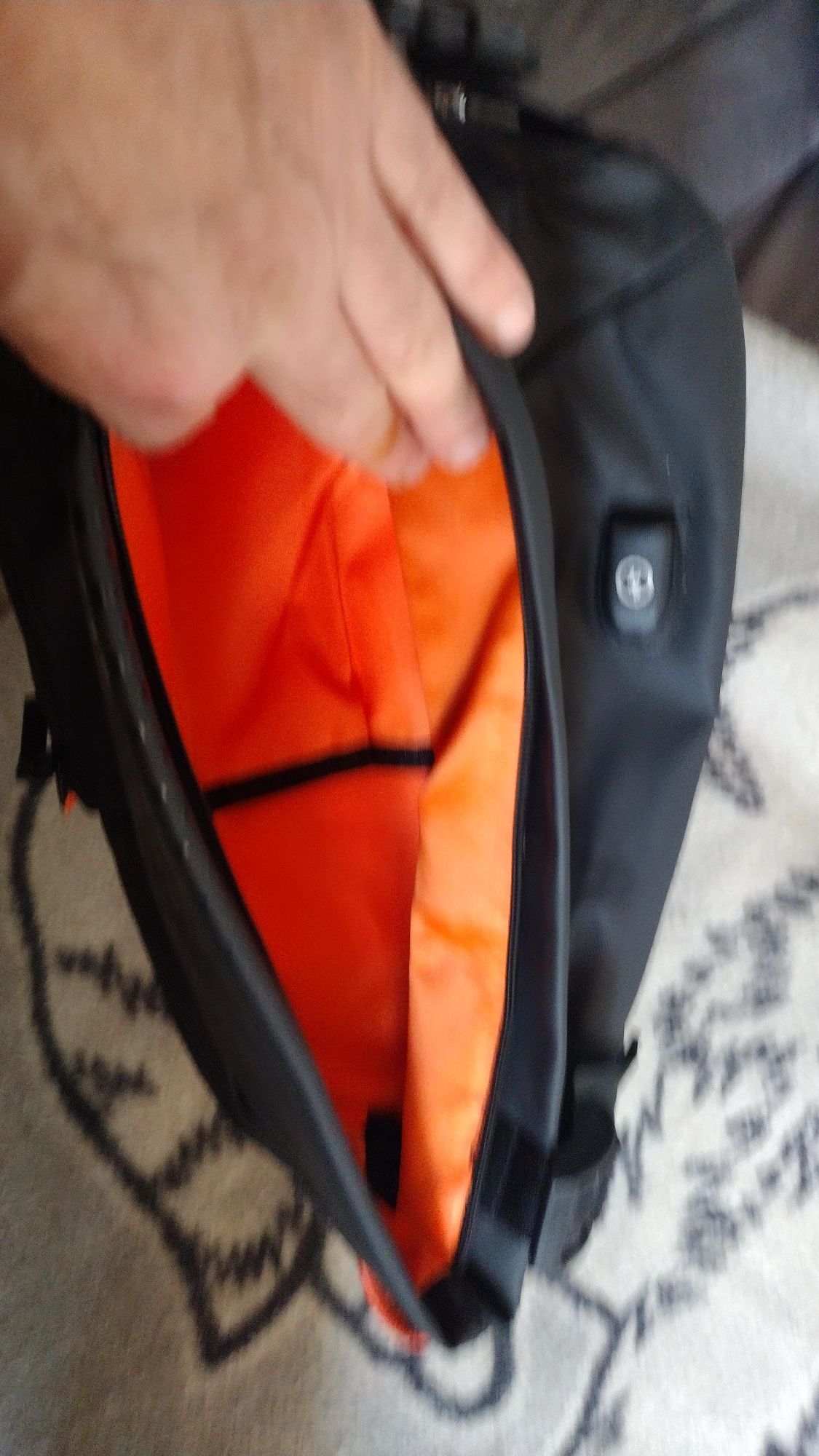 Plecak miejski na laptopa 10" na jedno ramię z organizerem