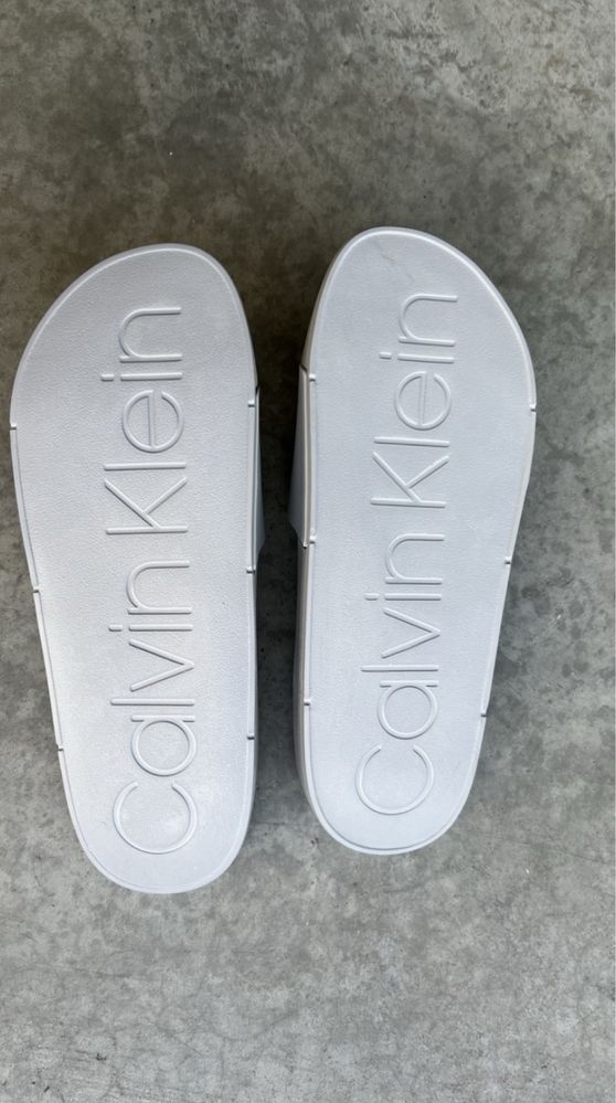 Шльопанці Calvin Klein 44