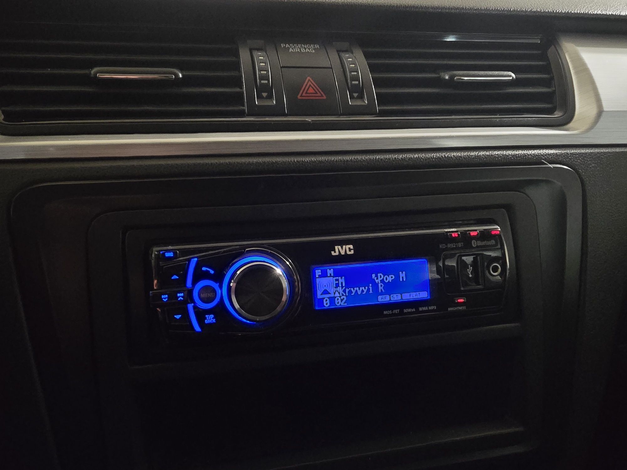 Магнитола JVC KD-R 921 BT