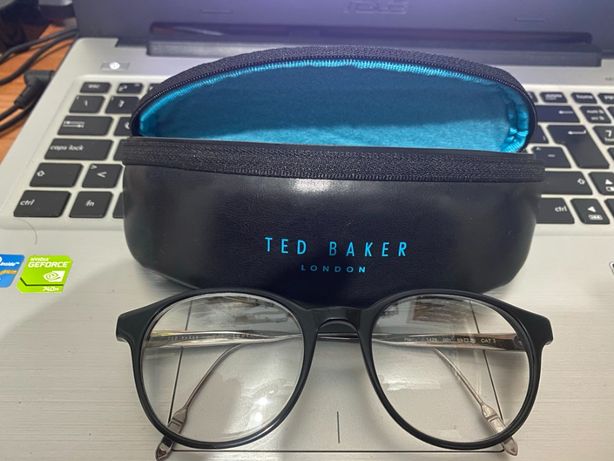 Óculos Ted Baker