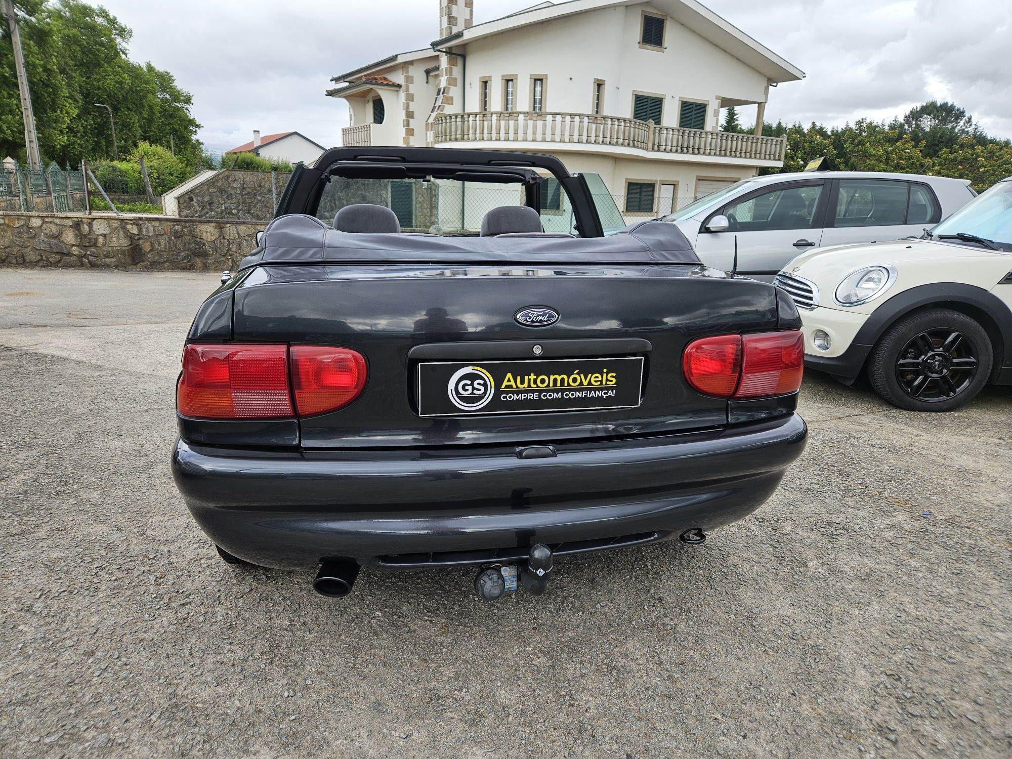 Ford escort 1.6 cabrio